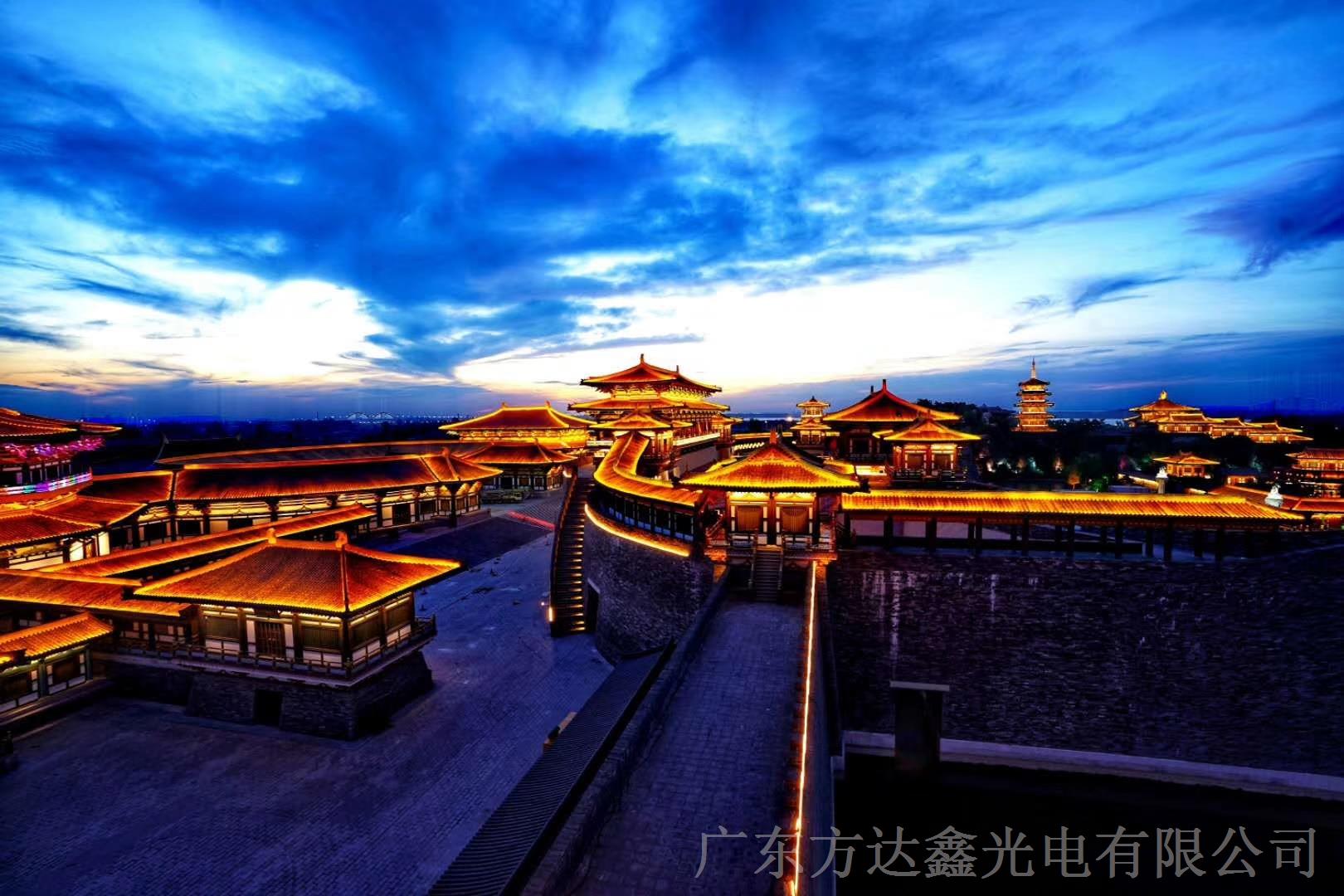 广东泓禧汇助力国内最大仿唐建筑群湖北襄阳唐城影视基地夜景亮化工程完美收官！